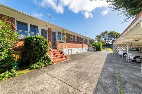 Photo of property in 2/14 Waterloo Road, Milford, Auckland, 0620