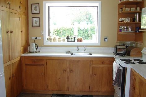 Photo of property in 34 Thompson Road, Tihaka, Riverton, 9881