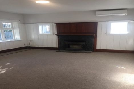 Photo of property in 44 Garreg Road, Bryndwr, Christchurch, 8052