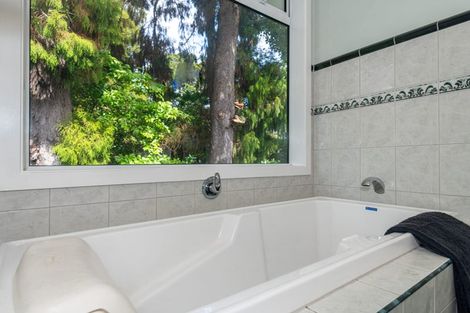 Photo of property in 28a Marlborough Street, Silverstream, Upper Hutt, 5019