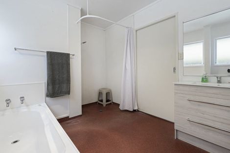 Photo of property in 394 Ngatai Road, Bellevue, Tauranga, 3110