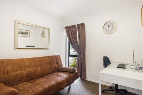 Photo of property in 85 Riverstone Drive, Riverstone Terraces, Upper Hutt, 5018