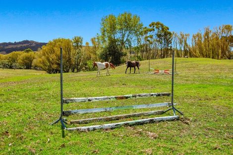 Photo of property in 1180 Oneriri Road, Kaiwaka, 0573