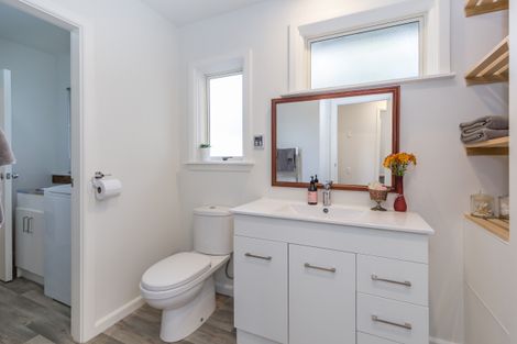 Photo of property in 250 Opawa Road, Hillsborough, Christchurch, 8022