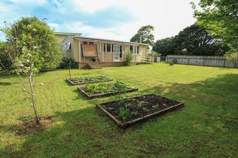 Photo of property in 2 Pokohui Avenue, Raglan, 3225