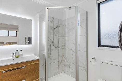 Photo of property in 9 Tawatawa Street, Long Bay, Auckland, 0630