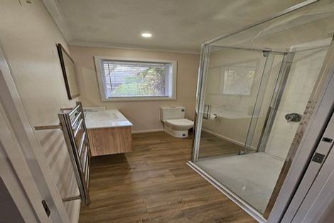 Photo of property in 11 Grimseys Road, Redwood, Christchurch, 8051