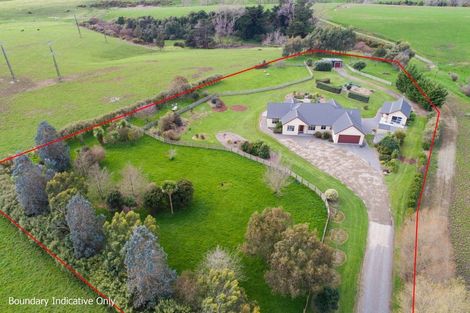 Photo of property in 86 Currins Road, Linton, Palmerston North, 4472