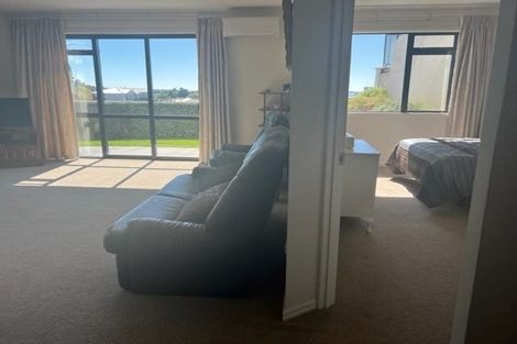 Photo of property in 16 Parkland Rise, Omokoroa, 3114