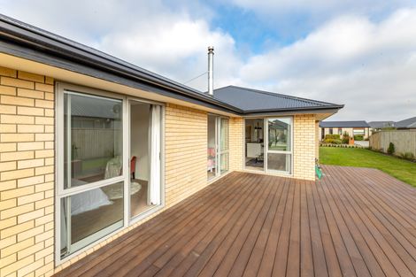 Photo of property in 8 Park Lane, Rolleston, 7614