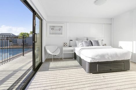 Photo of property in 104 Aberdeen Road, Campbells Bay, Auckland, 0620