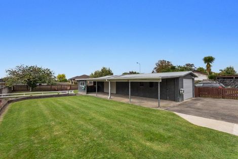 Photo of property in 65 College Road, Edgecumbe, 3120