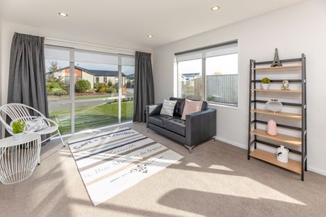 Photo of property in 8 Park Lane, Rolleston, 7614