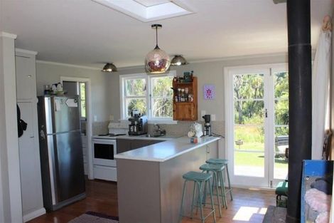 Photo of property in 176 Wharariki Road, Puponga, Collingwood, 7073