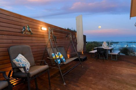 Photo of property in 86 Omokoroa Road, Omokoroa, 3114