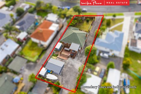 Photo of property in 2/18 Glengarry Road, Glen Eden, Auckland, 0602