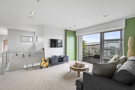Photo of property in 6 Regent Street, Devonport, Auckland, 0624