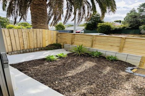 Photo of property in 1c Ohira Place, Henderson, Auckland, 0612