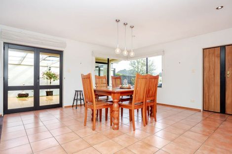 Photo of property in 9 Smith Street, Dannevirke, 4930