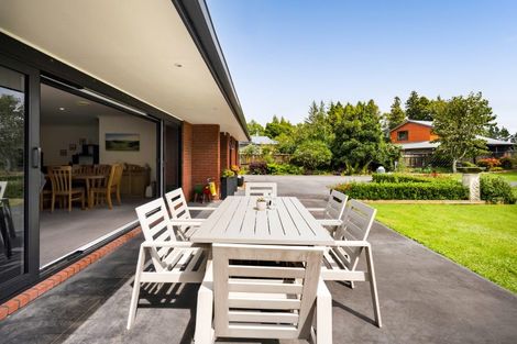 Photo of property in 17a Kauri Street, Inglewood, 4330