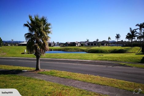Photo of property in 122 Barbados Way, One Tree Point, 0118