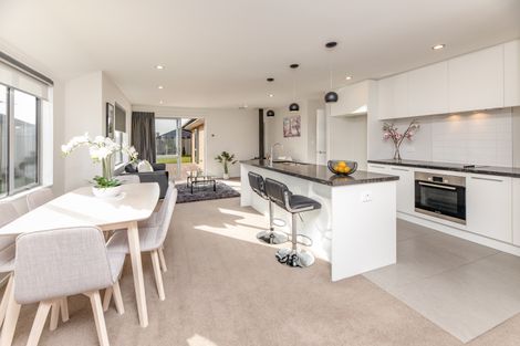 Photo of property in 8 Park Lane, Rolleston, 7614