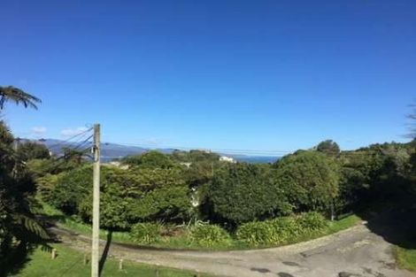 Photo of property in 3/49 Maungaraki Road, Korokoro, Lower Hutt, 5012