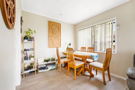 Photo of property in 9 Clearview Heights, Ranui, Auckland, 0612