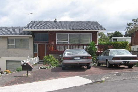 Photo of property in 20 Colin Wild Place, Glenfield, Auckland, 0629