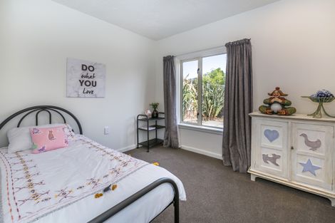 Photo of property in 250 Opawa Road, Hillsborough, Christchurch, 8022