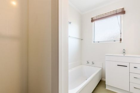 Photo of property in 19 Seadown Crescent, Amberley, 7410