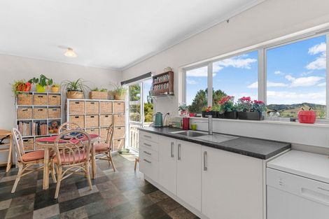 Photo of property in 46 Gorge Road, Maungaturoto, 0520