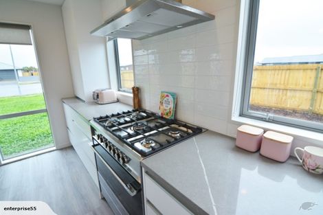 Photo of property in 32 Kingsbridge West, Burwood, Christchurch, 8083