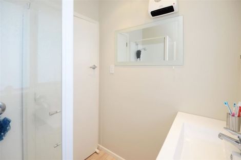 Photo of property in 14 Sevenoaks Drive, Bryndwr, Christchurch, 8053