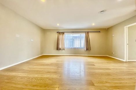 Photo of property in 65 Kerrykeel Drive, Flat Bush, Auckland, 2019