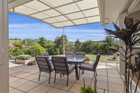 Photo of property in 5 Laly Haddon Place, Matakana, Warkworth, 0985