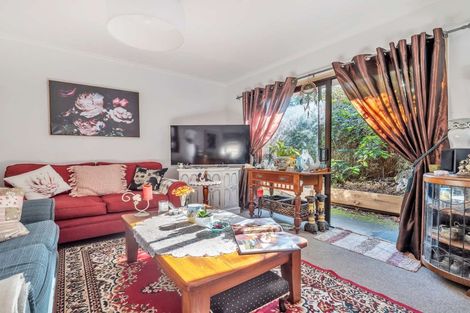 Photo of property in 3/7 Gerald Stokes Avenue, Helensville, 0800