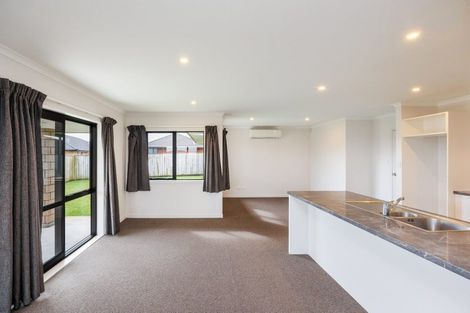 Photo of property in 25 Varsity Heights, Fitzherbert, Palmerston North, 4410