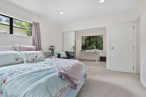 Photo of property in 134 Woodlands Park Road, Titirangi, Auckland, 0604