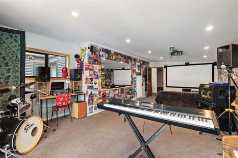 Photo of property in 71 Youghal Street, Wanaka, 9305