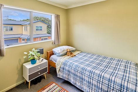 Photo of property in 10 Pohutukawa Grove, Titahi Bay, Porirua, 5022