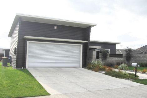 Photo of property in 4 Sovereign Place, Rototuna North, Hamilton, 3210