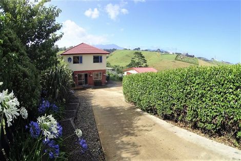 Photo of property in 40 Hobart Drive, Spotswood, New Plymouth, 4310