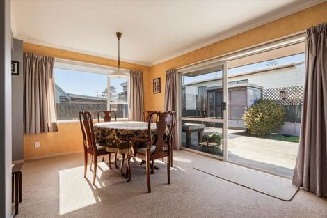 Photo of property in 16 Ngaparaoa Drive, Maketu, Te Puke, 3189