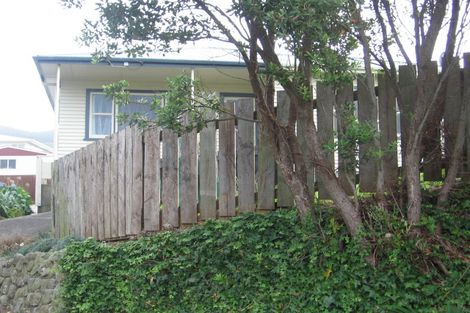 Photo of property in 14a Mascot Street, Tawa, Wellington, 5028