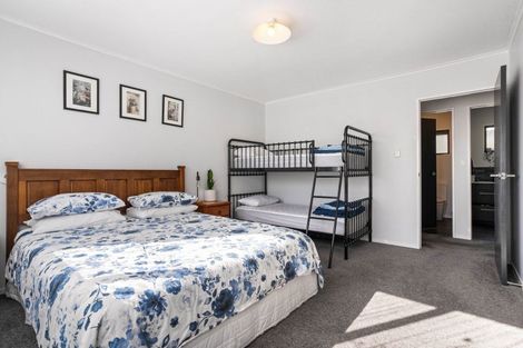 Photo of property in 125 Park Avenue, Whangamata, 3620