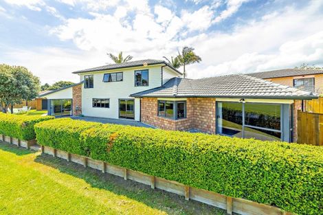 Photo of property in 9 Nicholas Gibbons Drive, Clendon Park, Auckland, 2103
