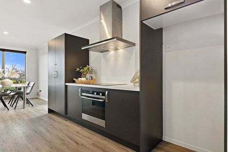 Photo of property in 32 George West Square West, Wigram, Christchurch, 8025