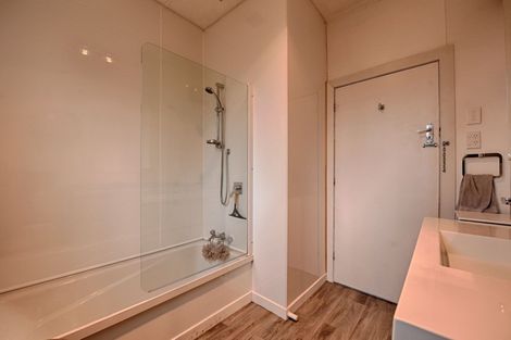 Photo of property in 107 Kitchener Street, Gore, 9710