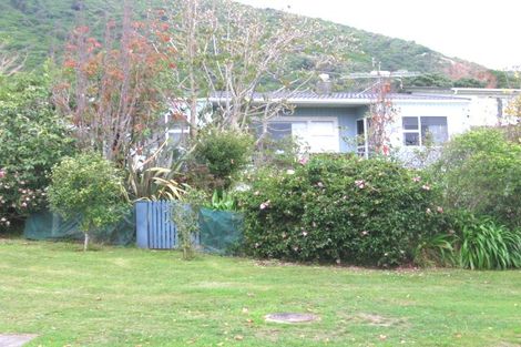 Photo of property in 53 Winara Avenue, Waikanae, 5036